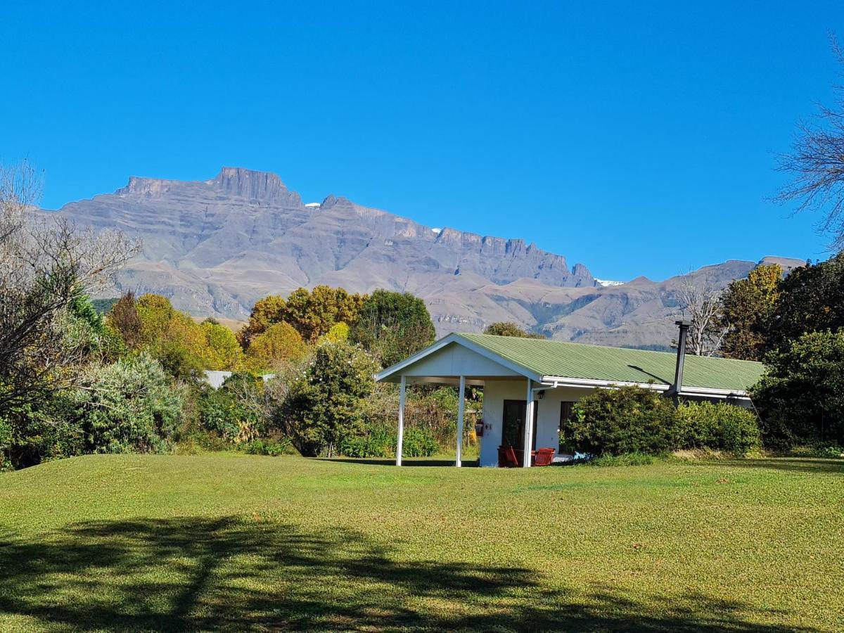 Swallowfield Cottage Champagne Valley Bagian luar foto